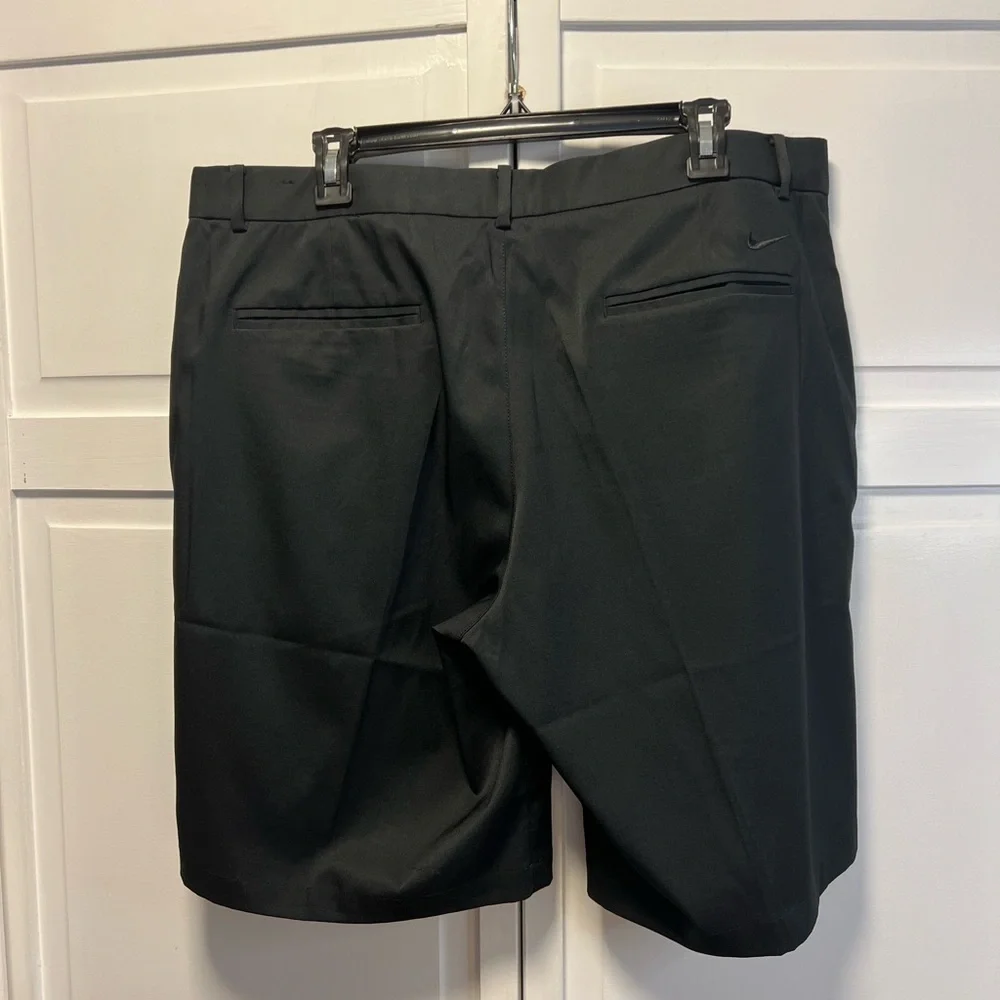 Nike Dri-Fit Golf Shorts Size Men’s 36 Color Black